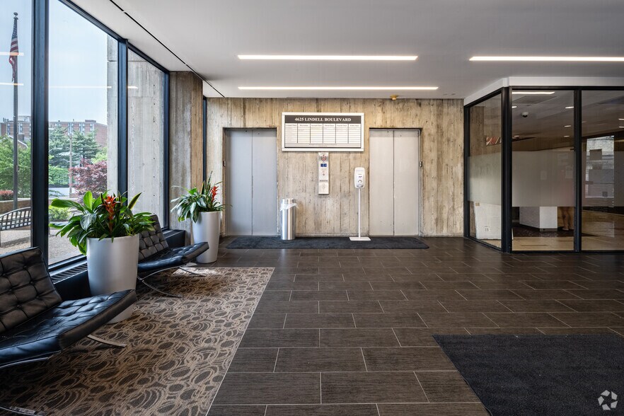 More Photos Of 4625 Lindell Blvd, Saint Louis Office For Lease