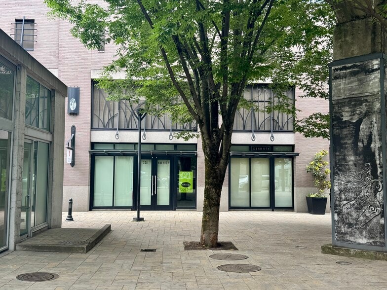 More Photos Of 333-347 NW 9th Ave, Portland Apartments For Sale