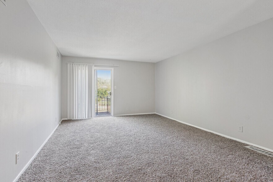 More Photos Of 8000-8034 E 88th Ter, Kansas City Apartments For Sale