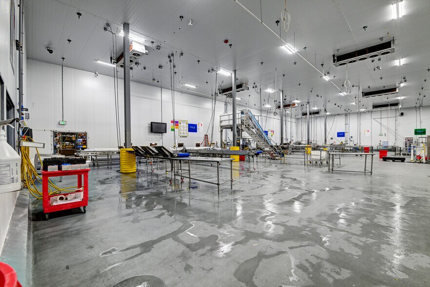 More Photos Of 1 Crazy Fresh Pl, Pueblo Food Processing For Sale