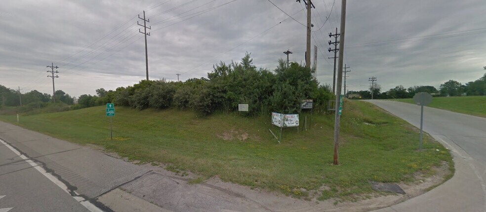 More Photos Of Williams @ Olive, Grand River Land For Sale