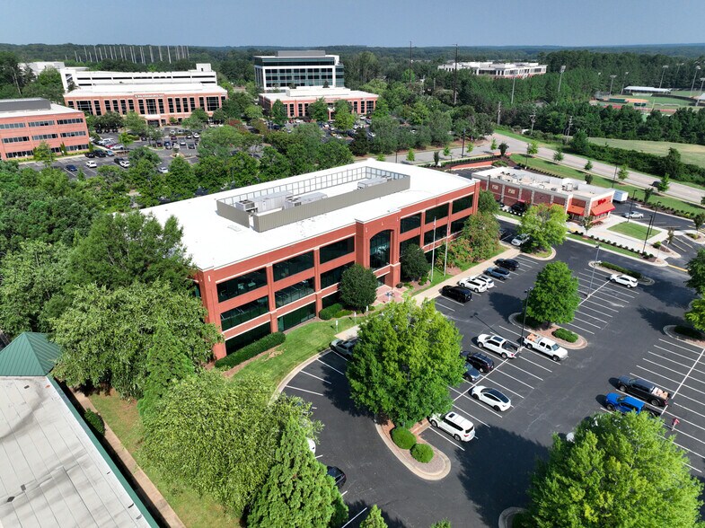 More Photos Of 1511 Sunday Dr, Raleigh Office For Lease