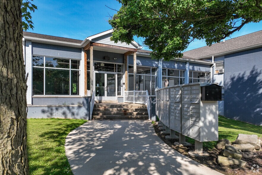 More Photos Of 215 Cornish Dr, Slippery Rock Apartments For Sale