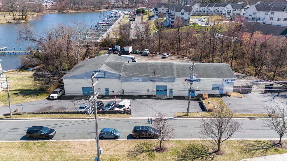 Primary Photo Of 1923 Old Eastern Ave, Essex Service For Lease