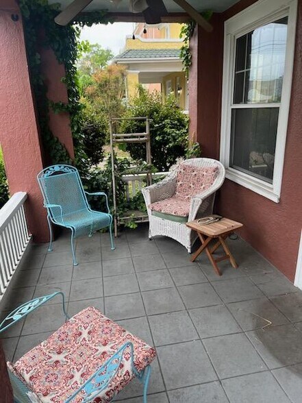 More Photos Of 1102 N Main St, High Point Storefront For Lease