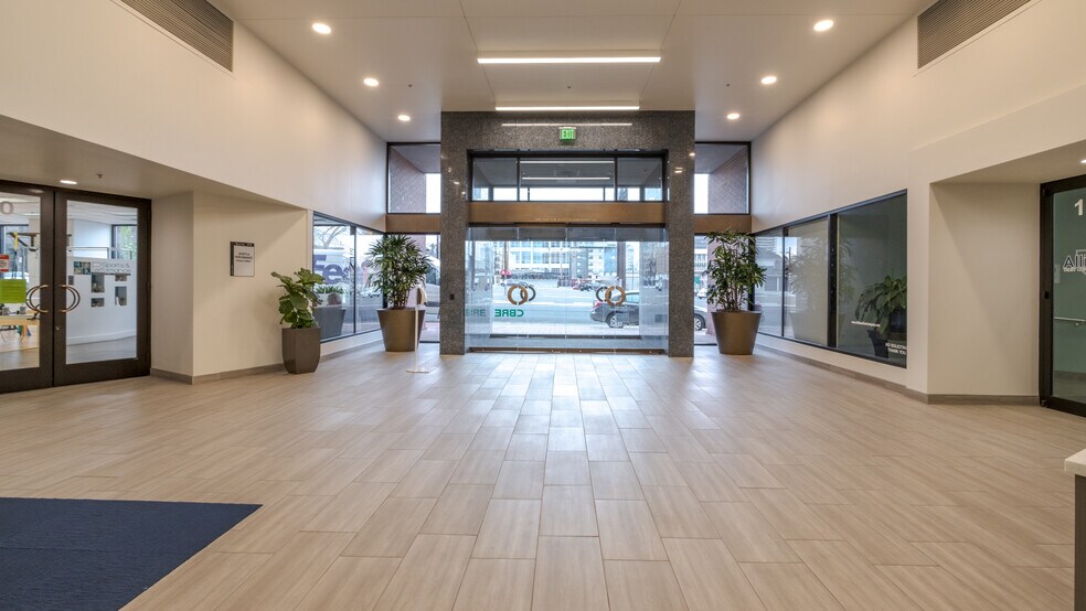 More Photos Of 100 W Liberty St, Reno Office For Lease