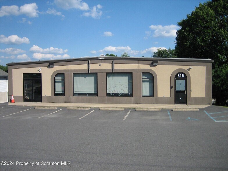 More Photos Of 316 Main St, Dickson City Medical For Sale
