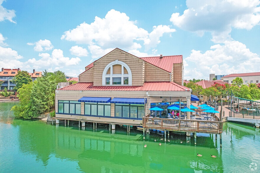 More Photos Of 8927-8929 J M Keynes Dr, Charlotte Unknown For Lease