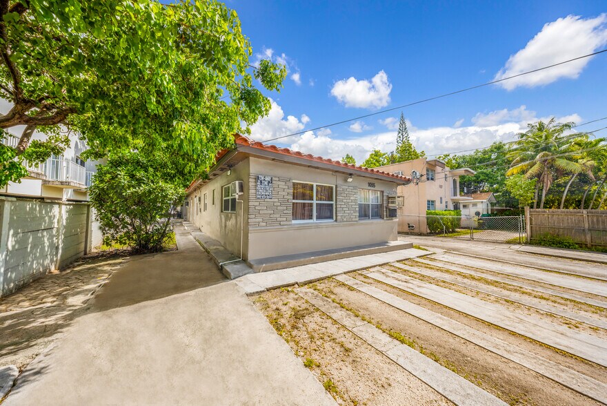 Primary Photo Of 1035 NW 4th St, Miami Apartments For Sale