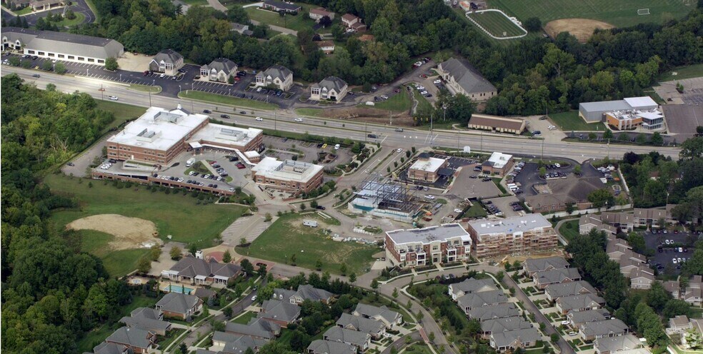 More Photos Of Montgomery Rd, Cincinnati Unknown For Lease