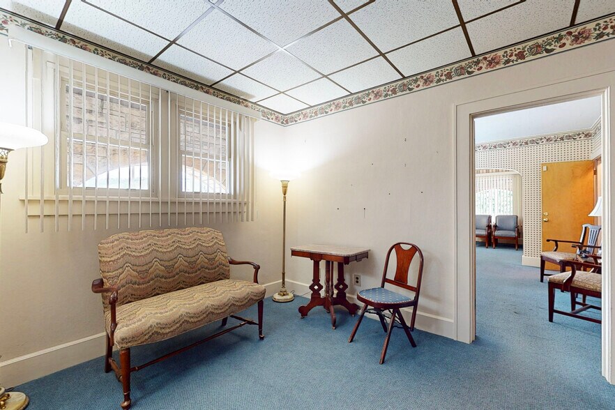 More Photos Of 3721 Main St, Weirton Funeral Home For Sale