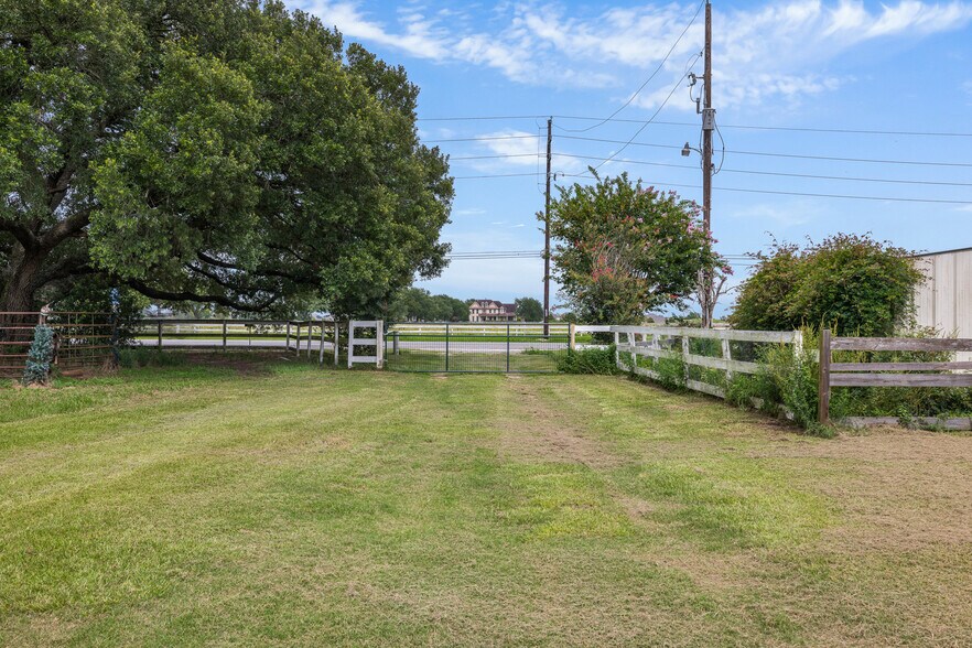 More Photos Of 21459 FM 362 Rd, Waller Land For Sale