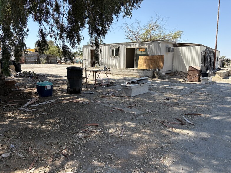 More Photos Of 6715 W 6th St, Rio Linda Land For Lease