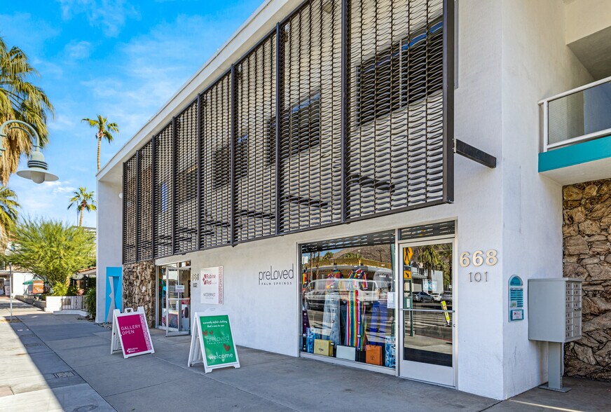 More Photos Of 664-668 N Palm Canyon Dr, Palm Springs Office For Sale