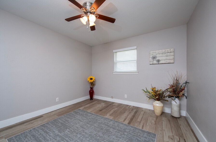 More Photos Of 148 W FM 487, Jarrell Religious Facility For Sale