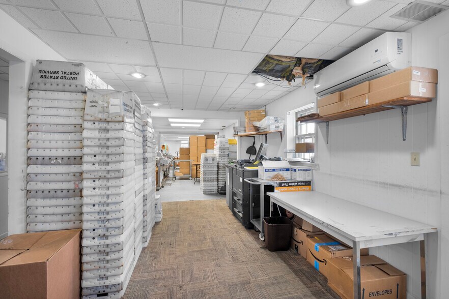 More Photos Of 1315 Harding Hwy, Richland Office Residential For Sale