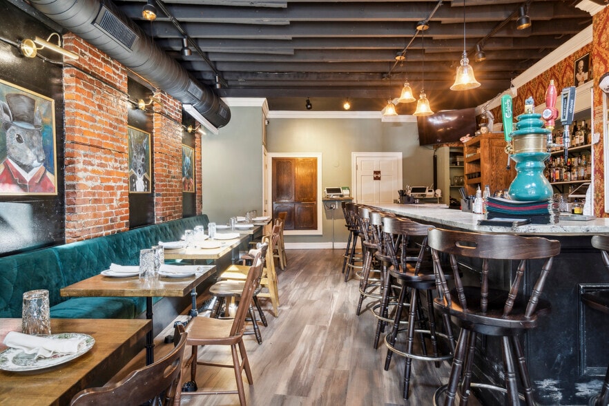 More Photos Of 3749 Midvale Ave, Philadelphia Restaurant For Sale