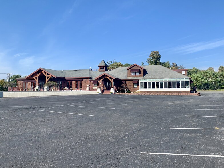 More Photos Of 746 Route 23B, Catskill Restaurant For Sale