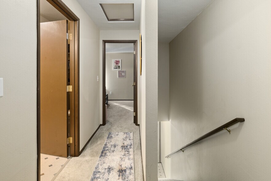 More Photos Of 429 37th St SE, Auburn Apartments For Sale