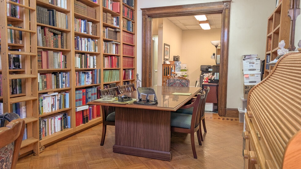 More Photos Of 383 Orange St, New Haven Apartments For Lease