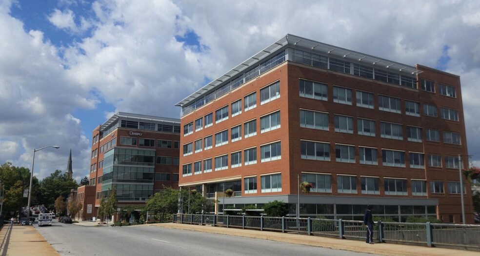 More Photos Of 221 W Philadelphia St, York Office For Sale