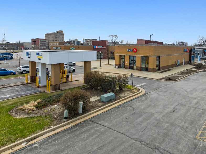 More Photos Of 25-33 E Sibley Blvd, Hammond Storefront For Sale