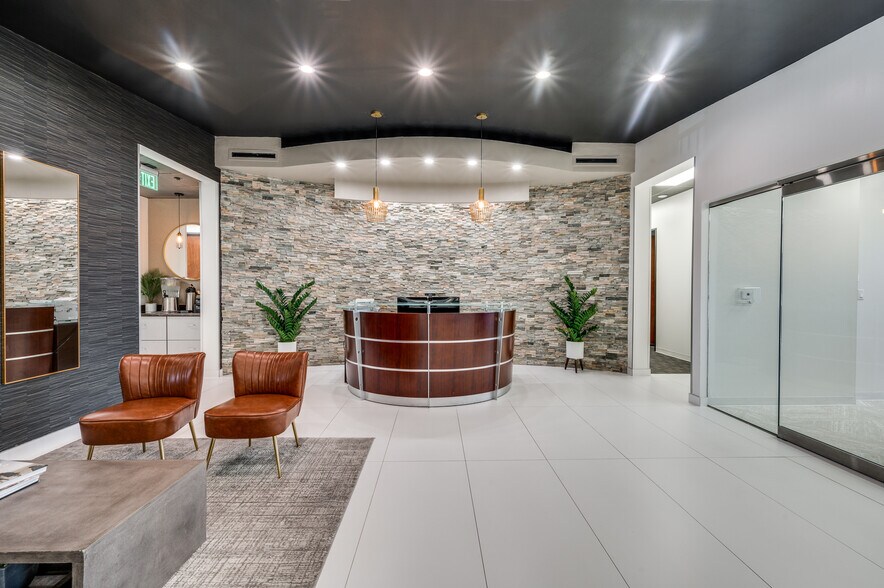 More Photos Of 9500 Ray White Rd, Fort Worth Coworking Space