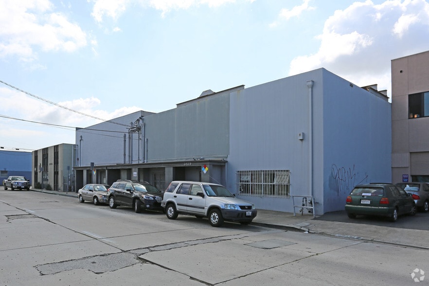 Primary Photo Of 3419 Hancock St, San Diego Warehouse For Lease