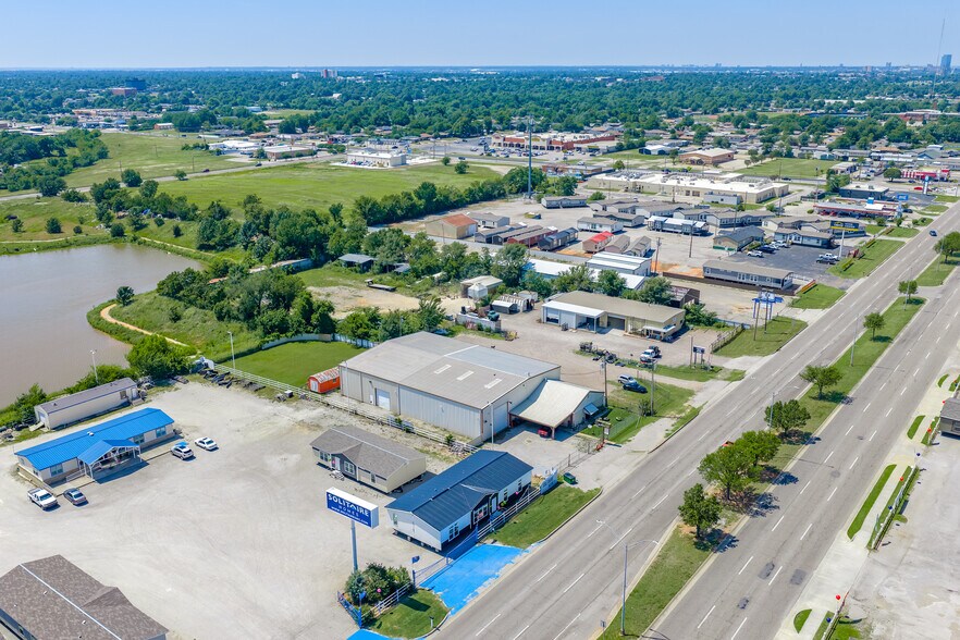 More Photos Of 6209 S Shields Blvd, Oklahoma City Manufacturing For Sale