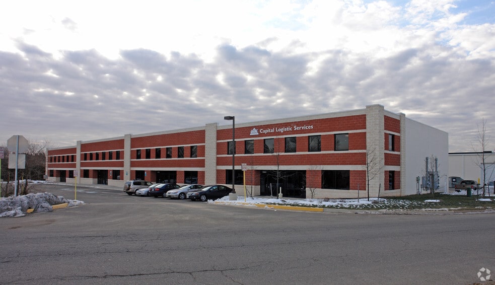 More Photos Of 8462-8482 Virginia Meadows Dr, Manassas Light Manufacturing For Lease