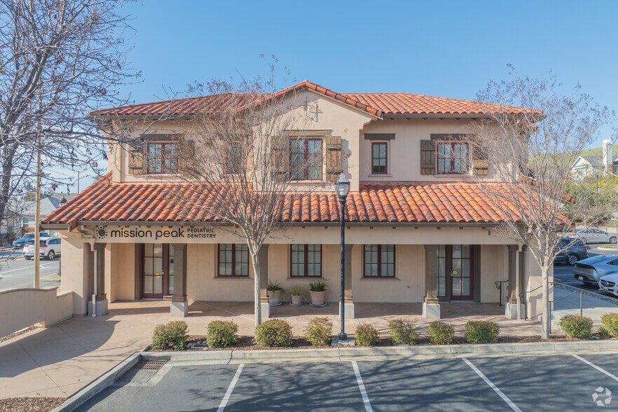 More Photos Of 43430-43480 Mission Blvd, Fremont Freestanding For Sale