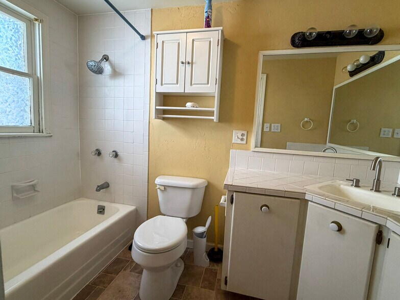 More Photos Of 1115 N Cleveland St, Enid Land For Sale