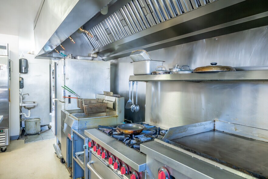 More Photos Of 26225 State Highway 71, Wilton Specialty For Sale