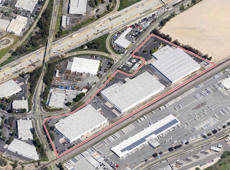 More Photos Of 2550 Pellissier Pl, City of Industry Warehouse For Lease