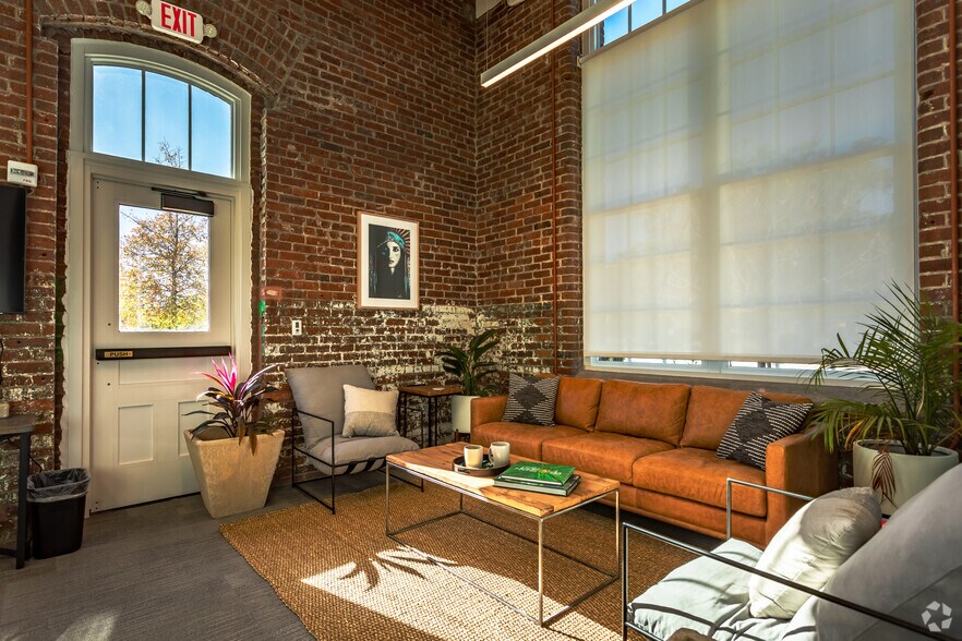 More Photos Of 4900 O'Hear Ave, North Charleston Coworking Space