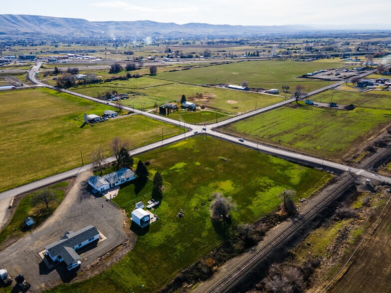More Photos Of 139802 W Johnson Rd, Prosser Industrial For Sale