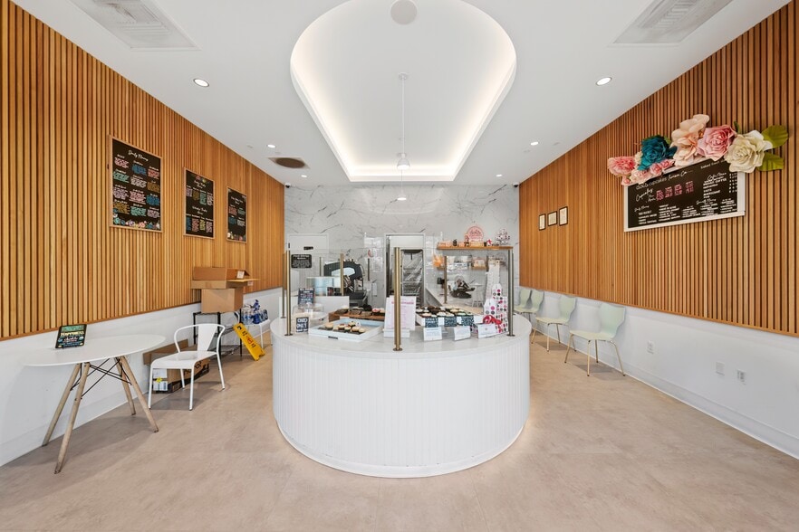 More Photos Of 8577-8587 Irvine Center Dr, Irvine General Retail For Lease