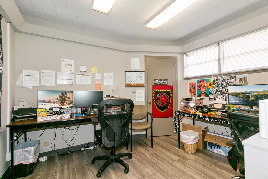 More Photos Of 421 Deer Park Ave, Babylon Medical For Sale