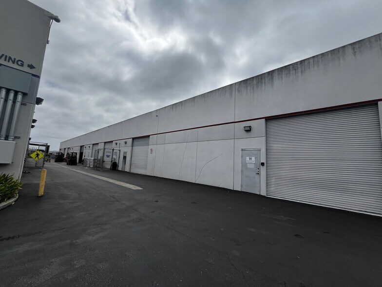 More Photos Of 3949 Research Park Ct, Soquel Light Manufacturing For Lease