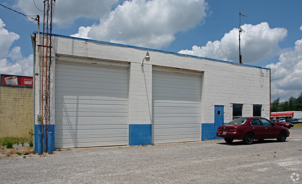 More Photos Of 1400 Leestown Rd, Lexington Auto Repair For Sale