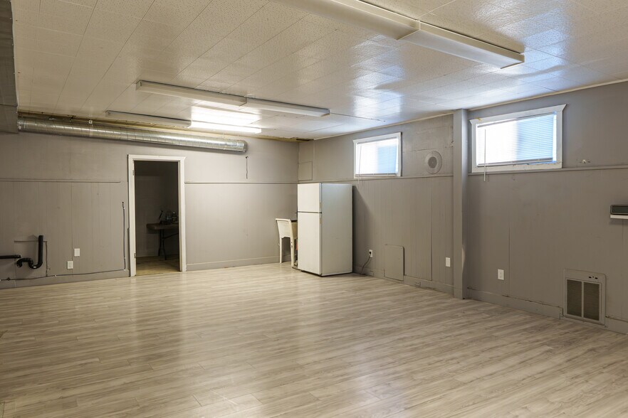 More Photos Of 83333 State Highway 111, Indio Auto Dealership For Lease