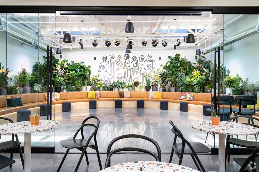 More Photos Of 2701 N Thanksgiving Way, Lehi Coworking Space