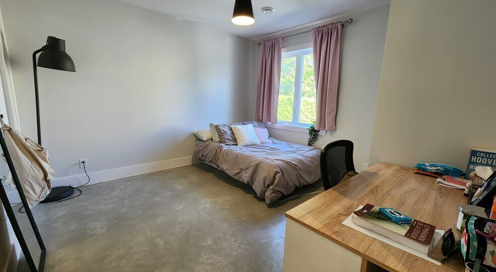 More Photos Of 715 Rue De La Bruère, Sherbrooke Apartments For Sale