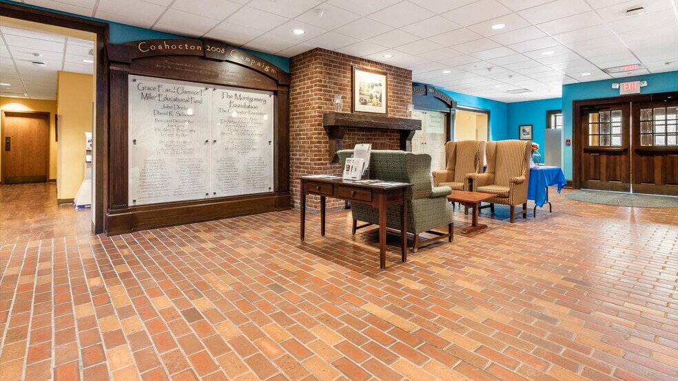More Photos Of 200 N Whitewoman St, Coshocton Loft Creative Space For Sale