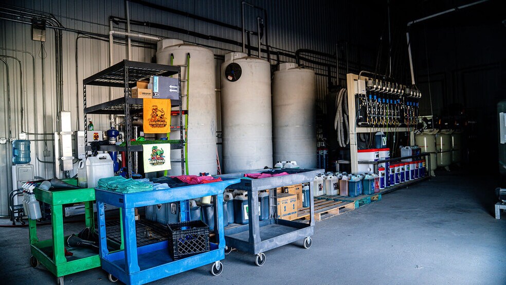 More Photos Of 3720 N Moss Ave, Odessa Carwash For Sale