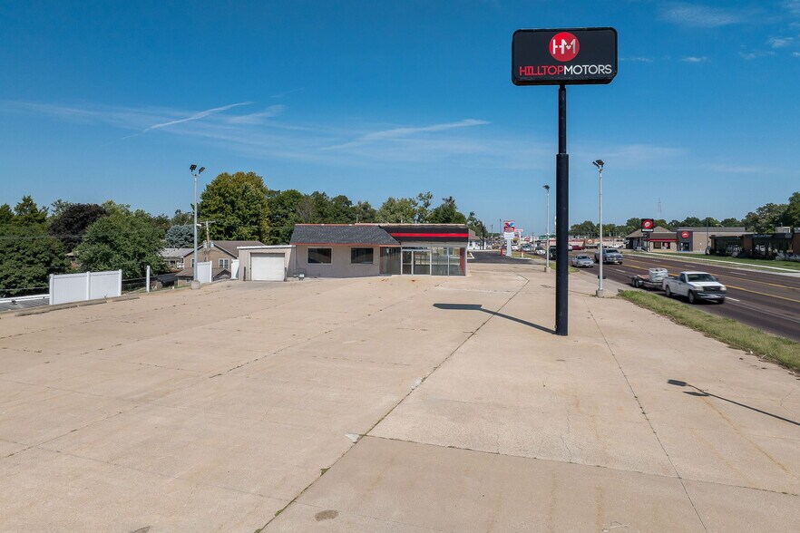 More Photos Of 1710 S Belt Hwy, Saint Joseph Auto Dealership For Sale