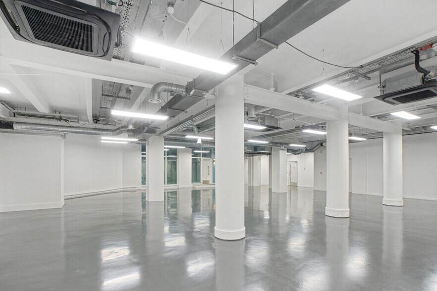 More Photos Of 7-9 Kingsway, London Office For Sale