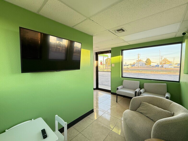 More Photos Of 2800 W Wall St, Midland Auto Dealership For Sale