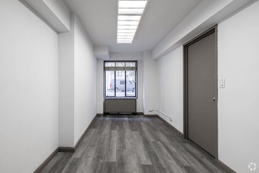 More Photos Of 310 Lexington Ave, New York Apartments For Sale