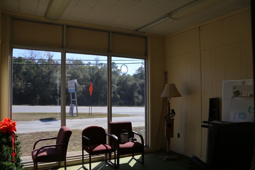 More Photos Of 2190 Cherokee Rd, Alexander City General Retail For Sale